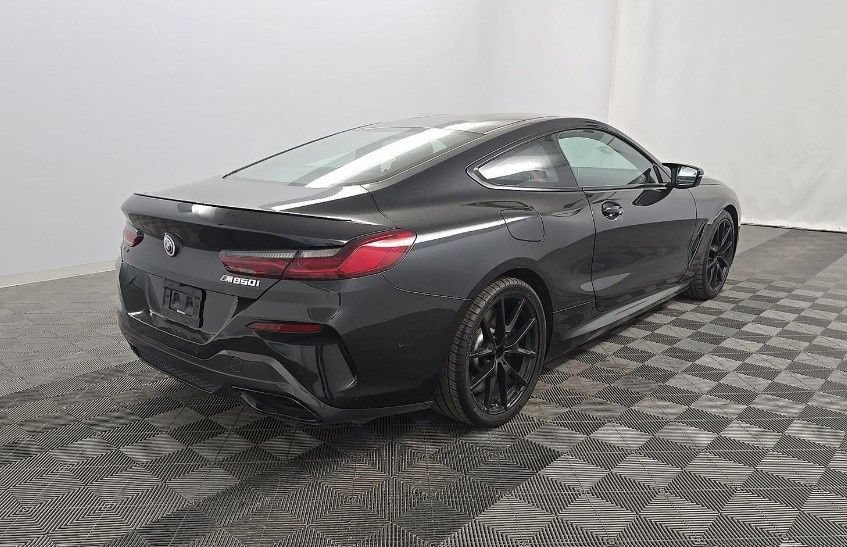 Used 2023 BMW M850i xDrive Coupe AWD/4WD image 2