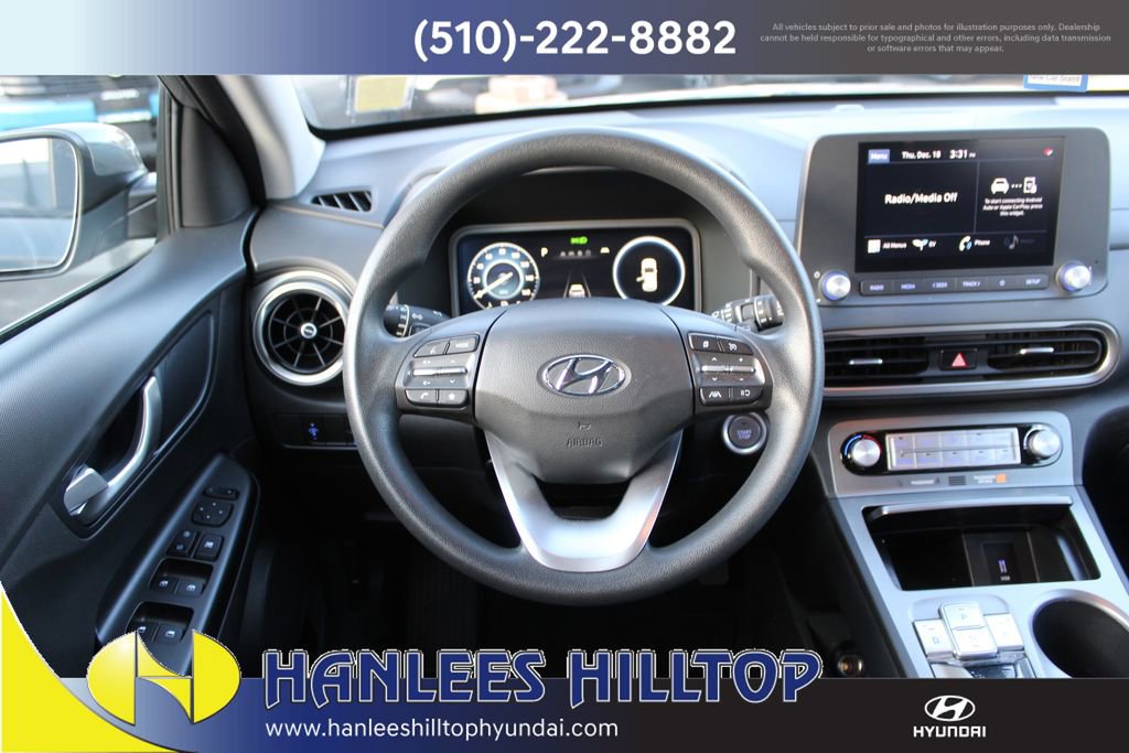 Used 2023 Hyundai Kona SE w/ Cargo Package image 17