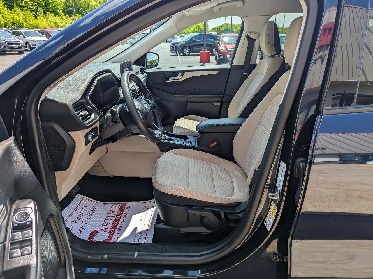 Used 2021 Ford Escape SE AWD/4WD image 9