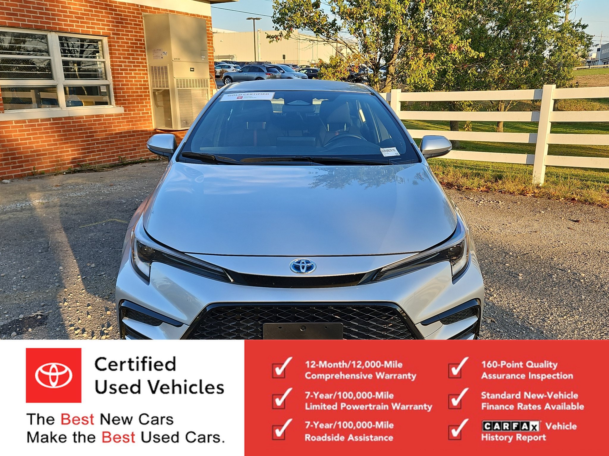 Certified 2025 Toyota Corolla SE FWD image 9