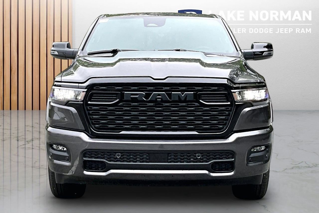New 2026 RAM 1500 4x4 Crew Cab image 3