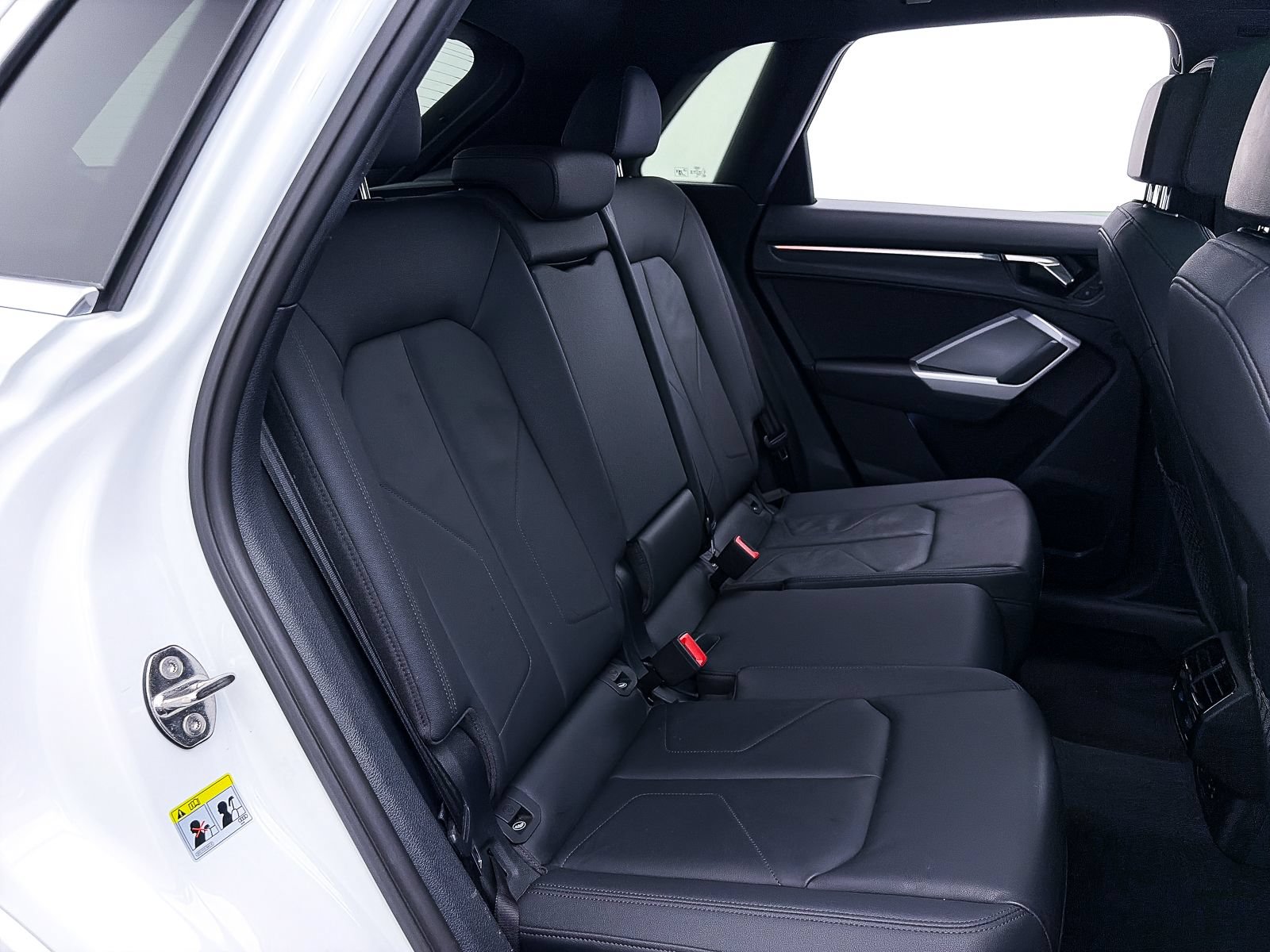 Used 2022 Audi Q3 2.0T Premium Plus AWD/4WD image 37