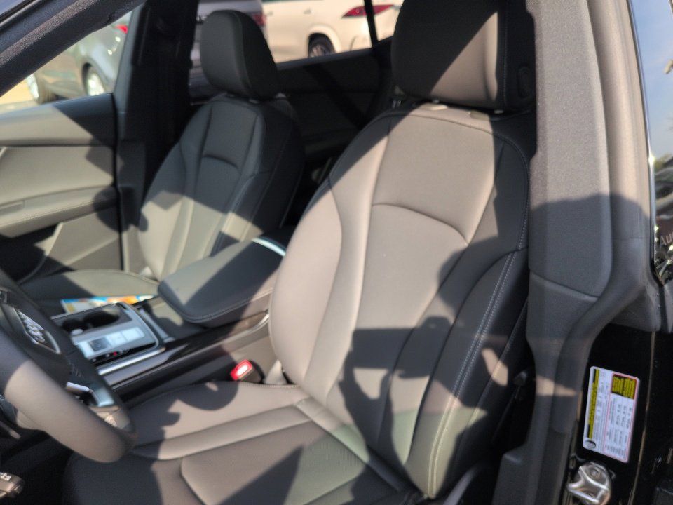 Used 2026 Audi Q8 Premium Plus AWD/4WD image 28
