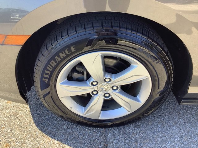 Used 2019 Honda Odyssey EX-L image 42