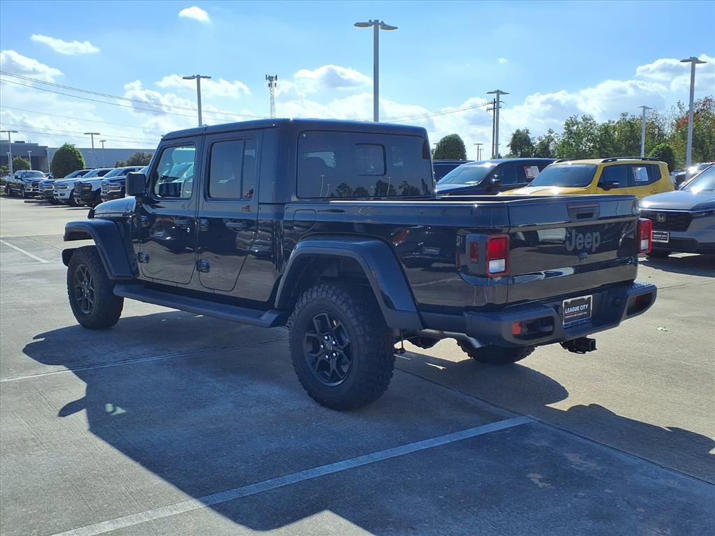 New 2026 Jeep Gladiator Sport S AWD/4WD image 2