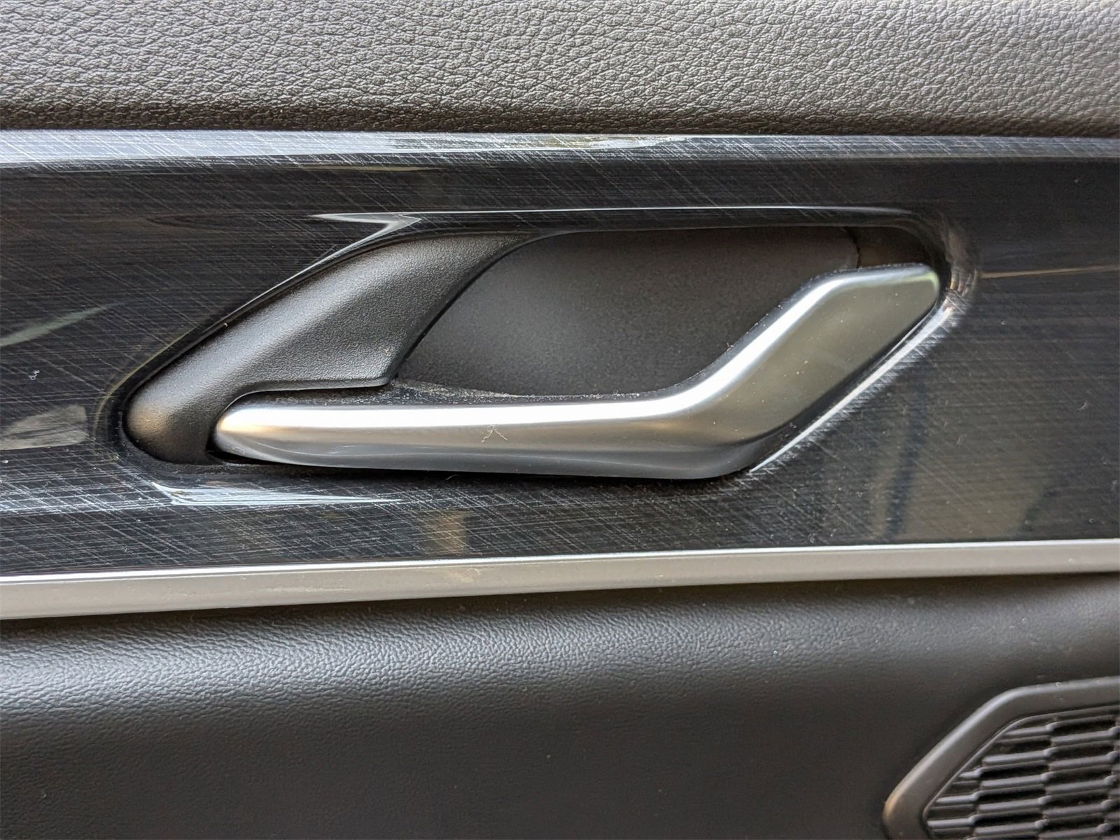 Used 2023 Jeep Grand Cherokee Trailhawk image 27