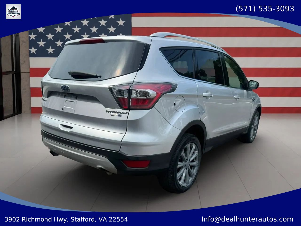 Used 2017 Ford Escape Titanium AWD/4WD image 6