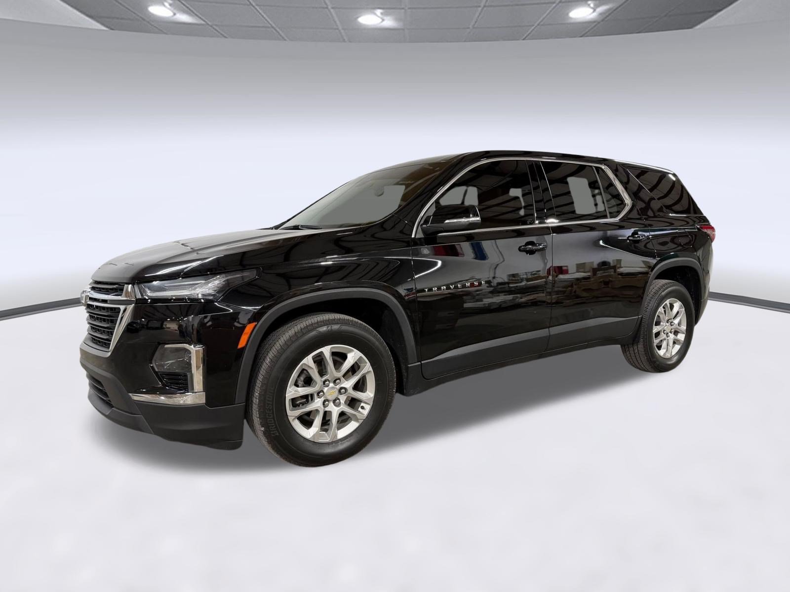 Used 2023 Chevrolet Traverse LS w/ Safety Package AWD/4WD image 30