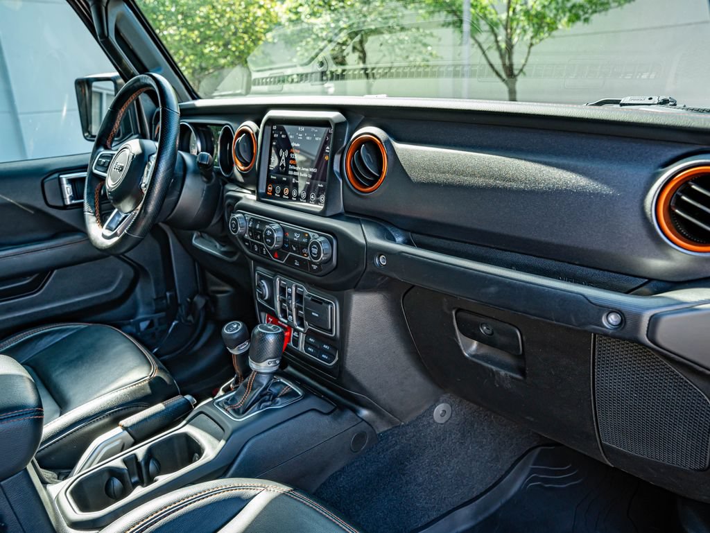 Used 2021 Jeep Gladiator Mojave AWD/4WD image 39