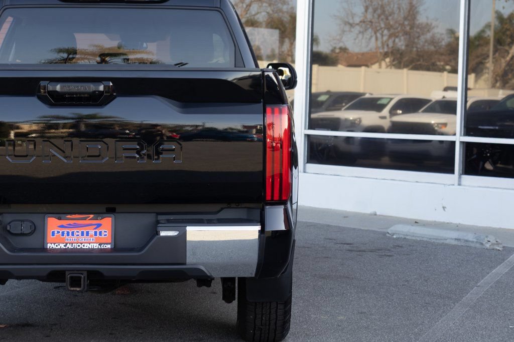 Used 2024 Toyota Tundra SR5 w/ TRD Off-Road Package AWD/4WD image 12