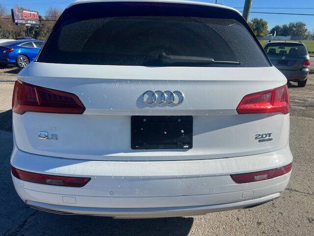 Used 2018 Audi Q5 2.0T Premium Plus w/ Premium Plus Package image 5