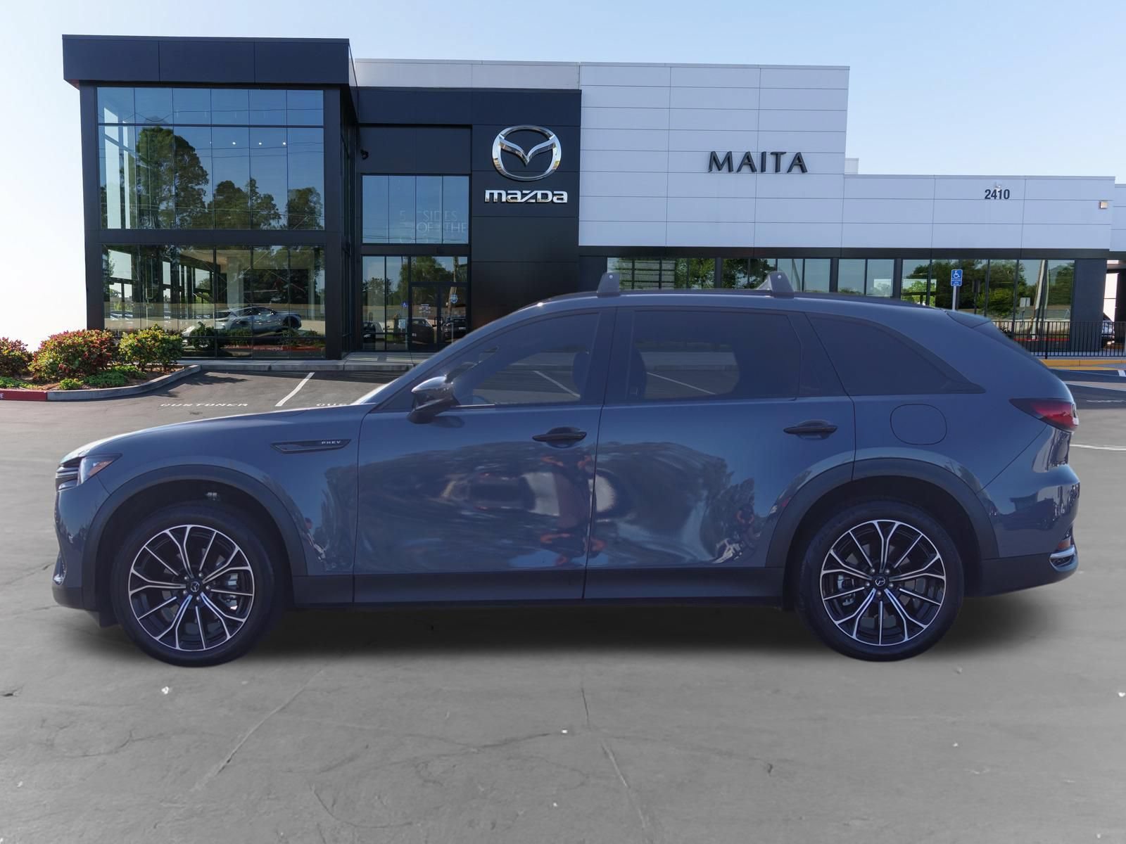 Used 2025 MAZDA CX-70 Plug-In Hybrid w/ Premium Plus AWD/4WD image 9