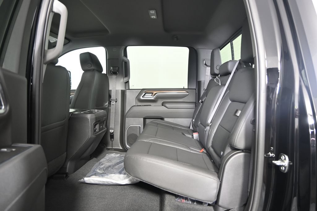 New 2026 Chevrolet Silverado 2500 LT w/ Trail Boss Package AWD/4WD image 17