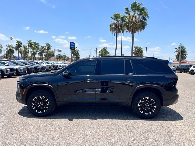 Used 2026 Chevrolet Traverse Z71 w/ LPO, Floor Liner Package AWD/4WD image 5