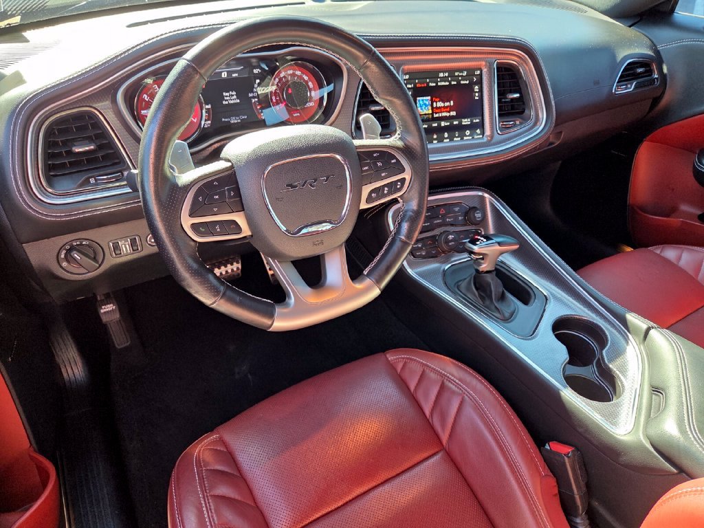 Used 2022 Dodge Challenger SRT Hellcat RWD image 15