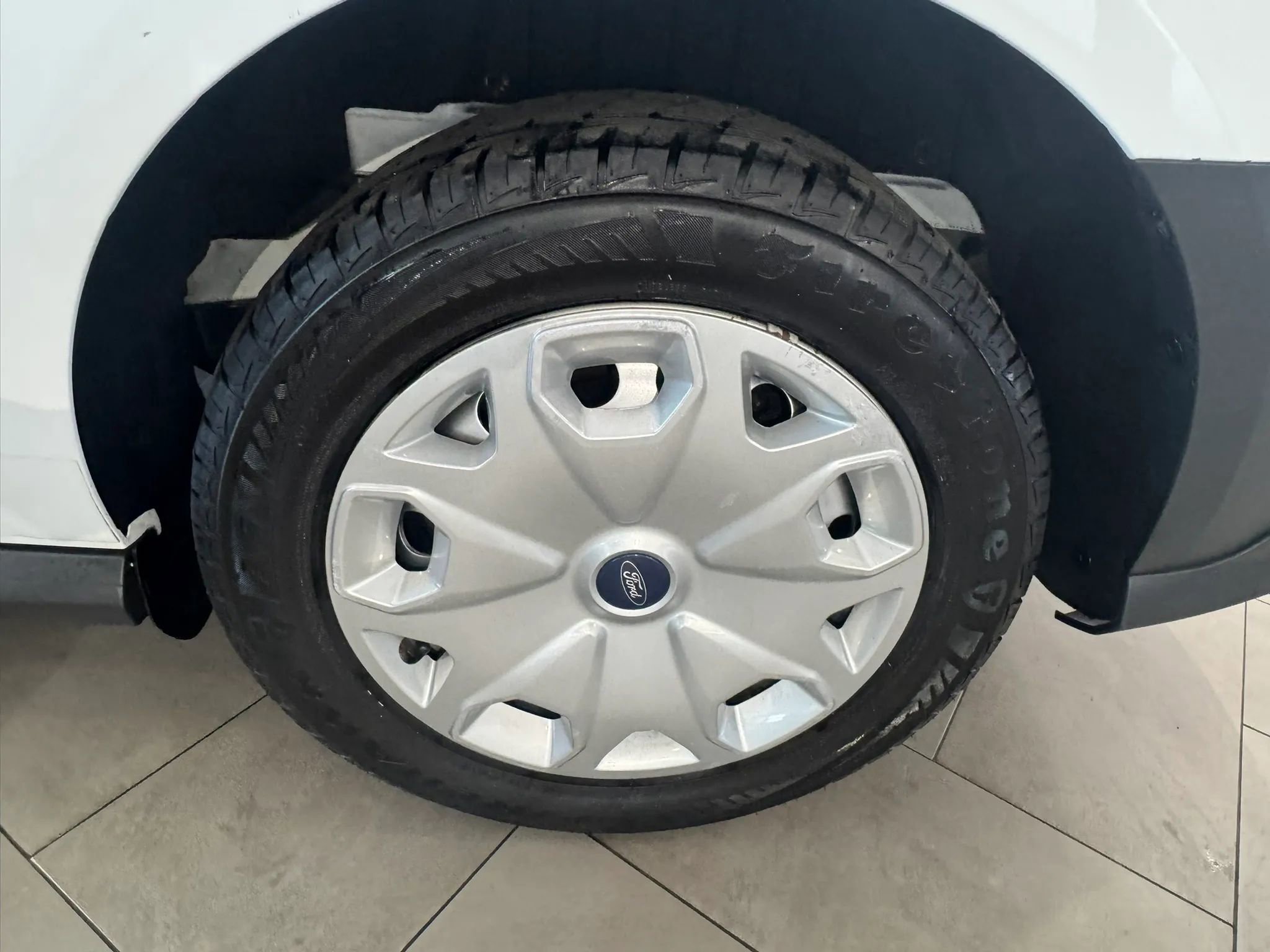 Used 2014 Ford Transit Connect XL image 29