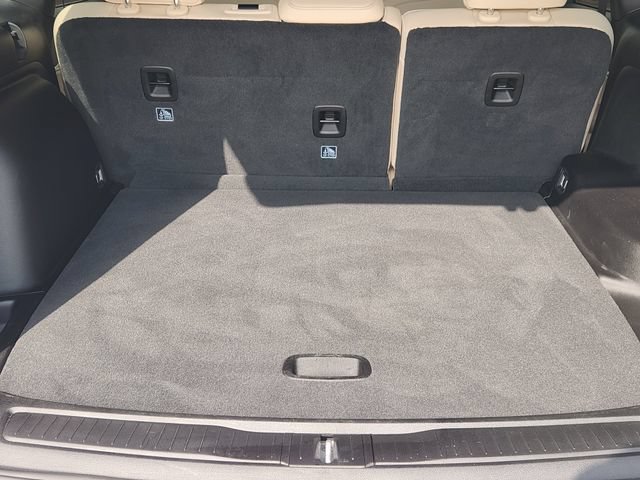 Certified 2025 Jeep Grand Cherokee Limited RWD image 40