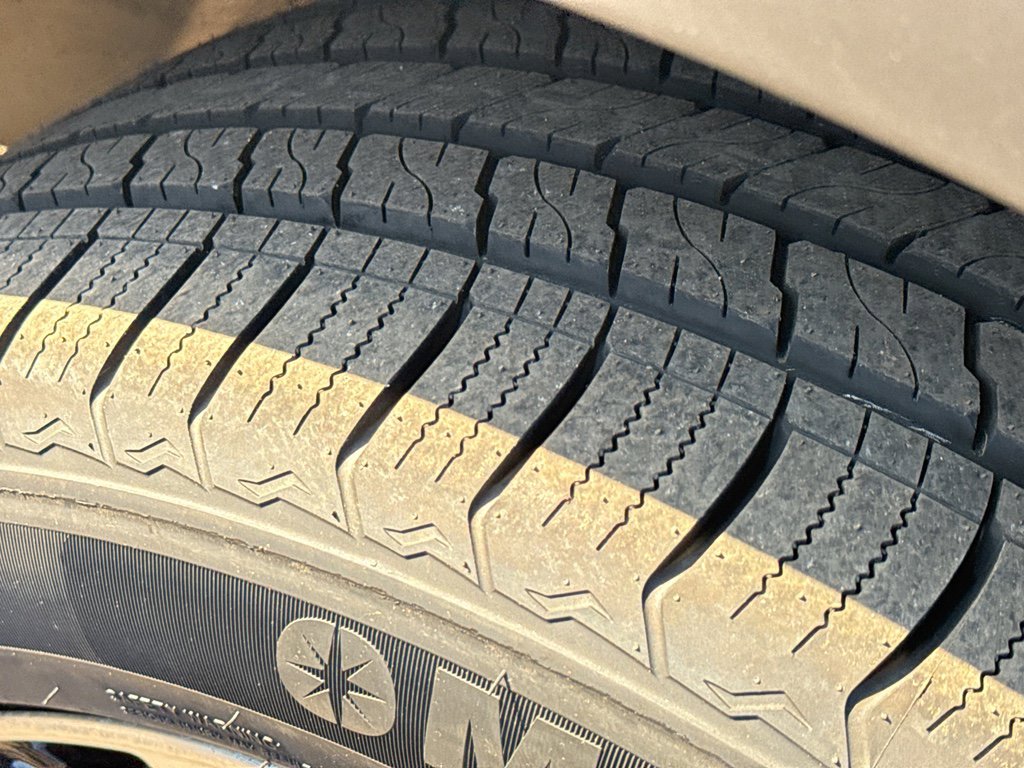 Certified 2023 Nissan Pathfinder Platinum image 10