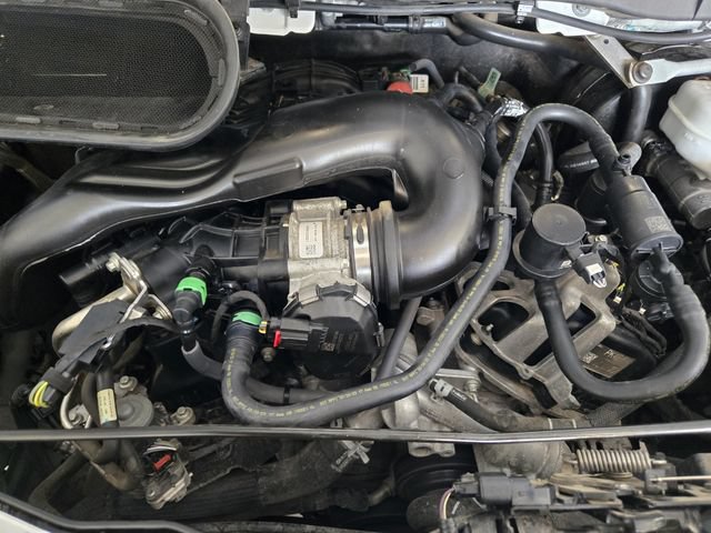 Used 2023 Ford Transit 250 Medium Roof w/ Load Area Protection Package RWD image 32