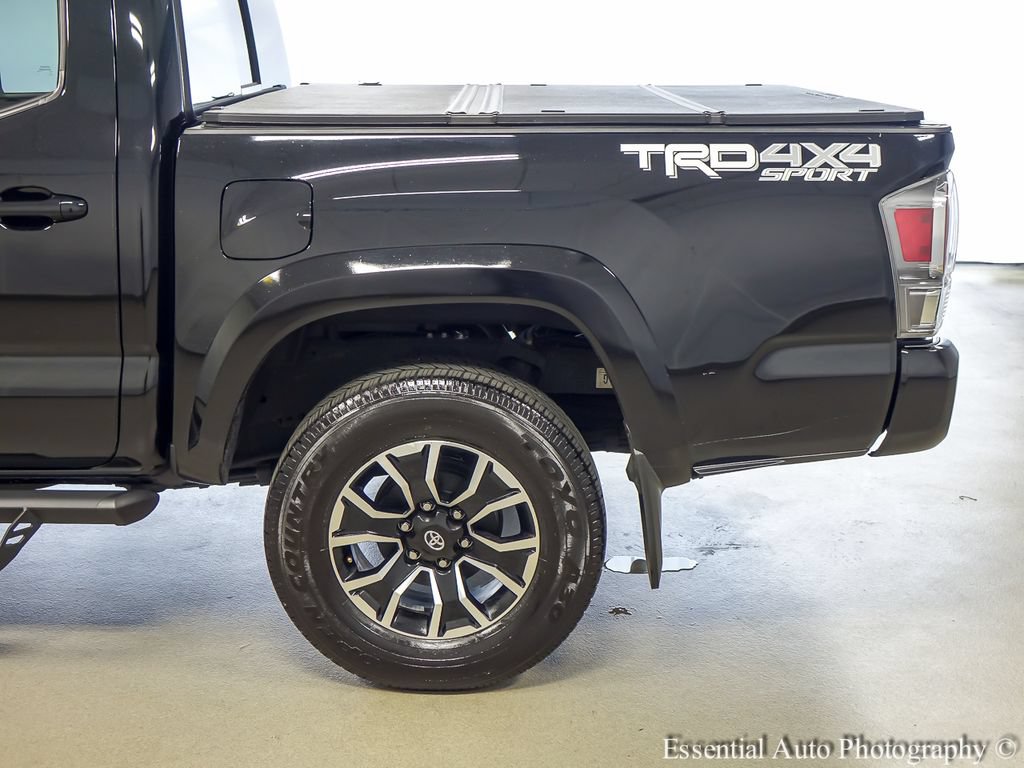 Used 2023 Toyota Tacoma TRD Sport AWD/4WD image 9