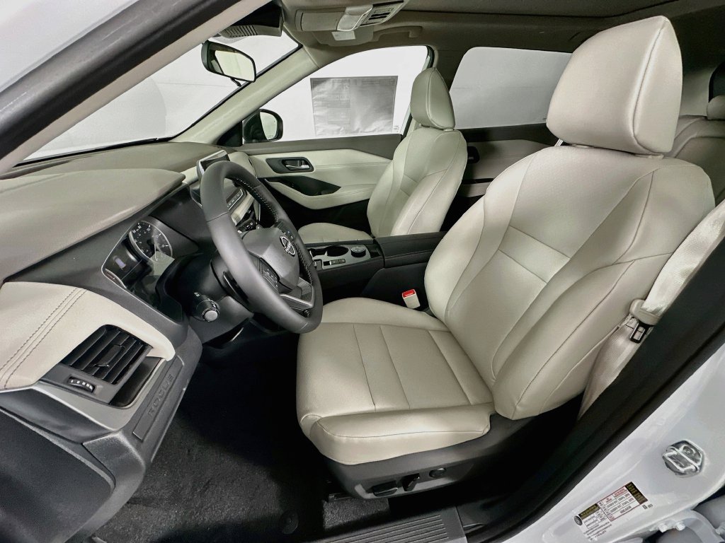 New 2027 Nissan Rogue Dark Armor AWD/4WD image 28