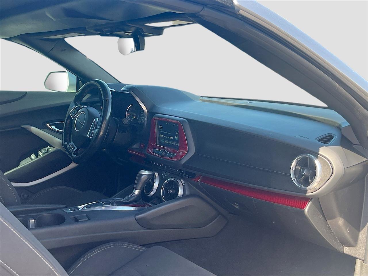 Used 2017 Chevrolet Camaro LT image 28