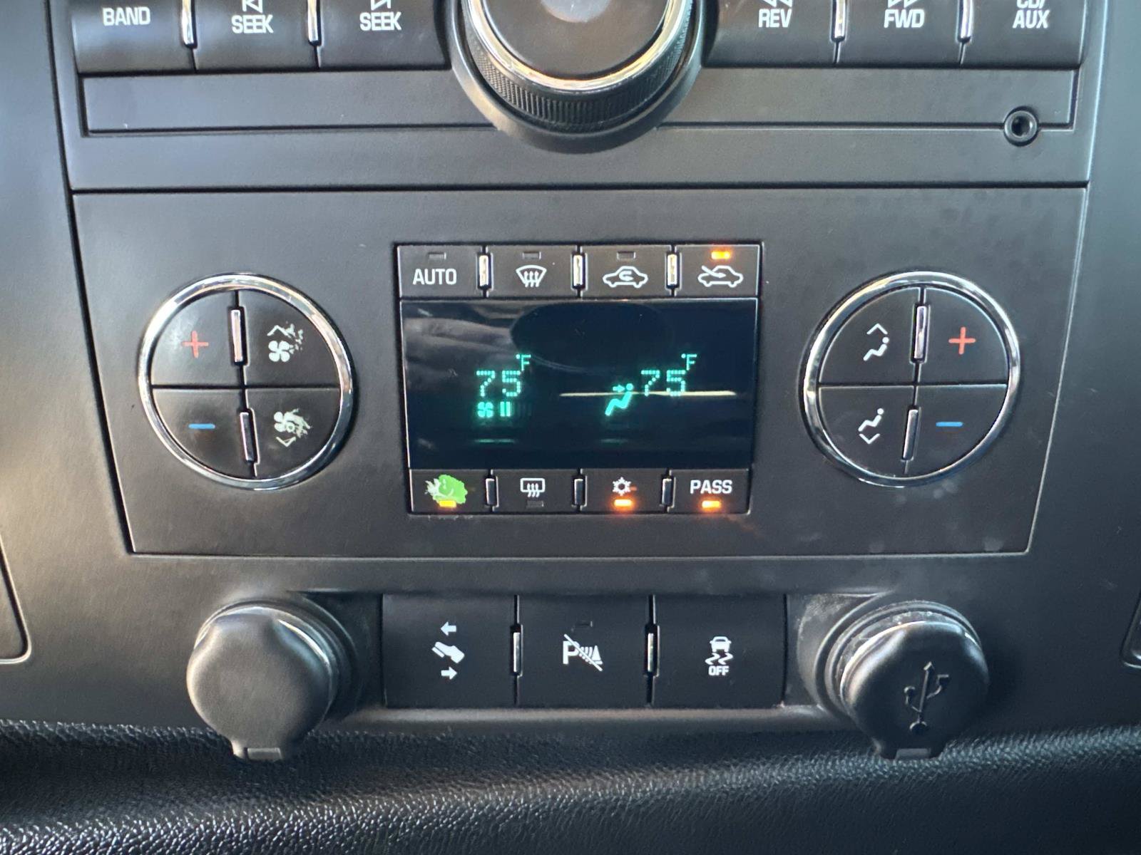 Used 2013 Chevrolet Silverado 1500 LT w/ All-Star Edition AWD/4WD image 31