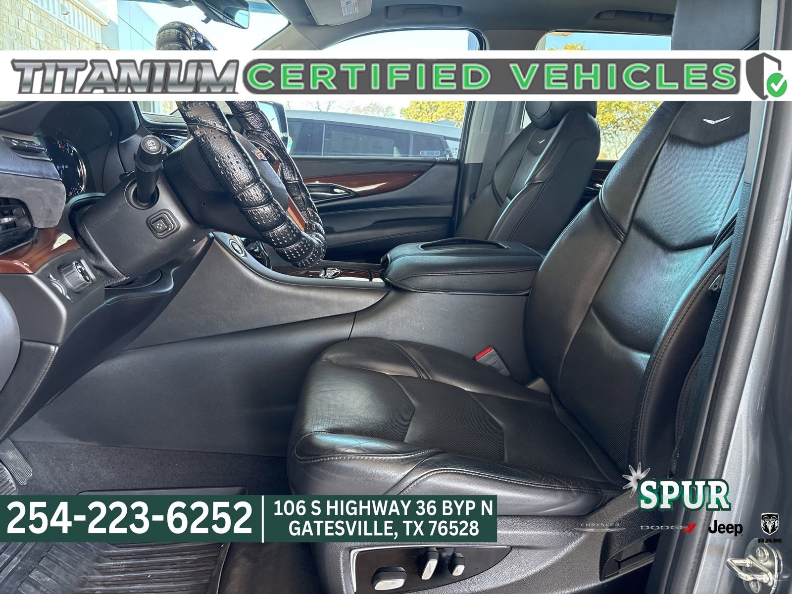 Used 2020 Cadillac Escalade Luxury image 32