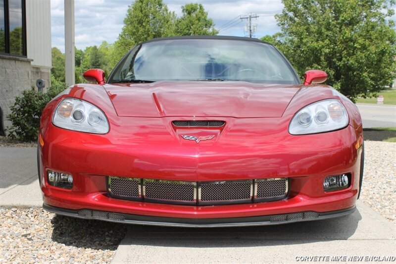 Used 2011 Chevrolet Corvette Grand Sport w/ Preferred Equipment Group RWD image 12