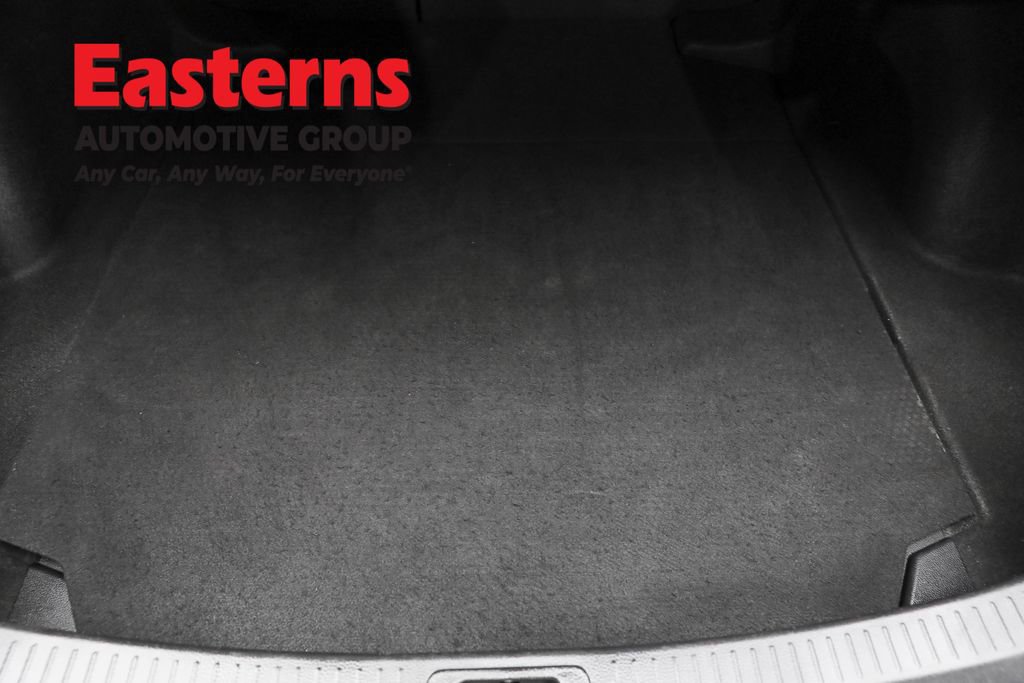 Used 2023 Toyota Corolla LE image 9