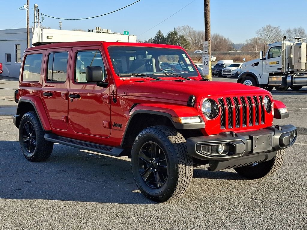 Used 2023 Jeep Wrangler Altitude image 3