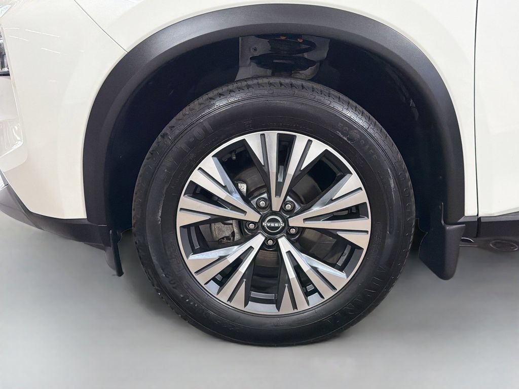Used 2023 Nissan Rogue SV AWD/4WD image 31