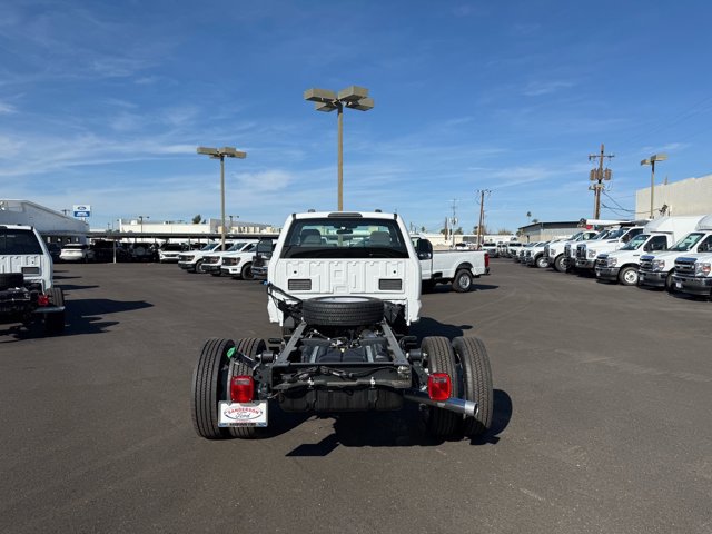 New 2026 Ford F550 2WD Regular Cab Super Duty image 3