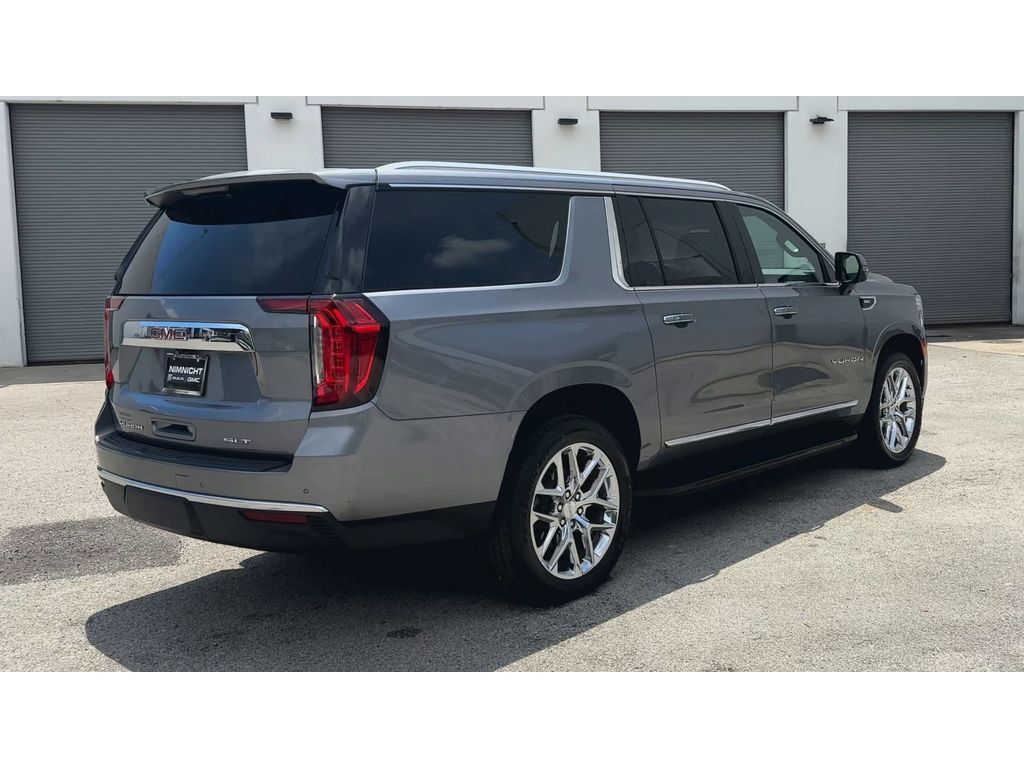 Certified 2022 GMC Yukon XL SLT w/ SLT Luxury Package RWD image 8