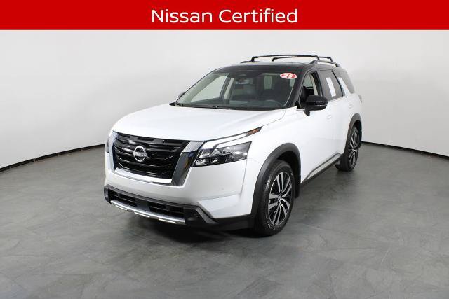 Certified 2025 Nissan Pathfinder Platinum w/ Cargo Package FWD image 2