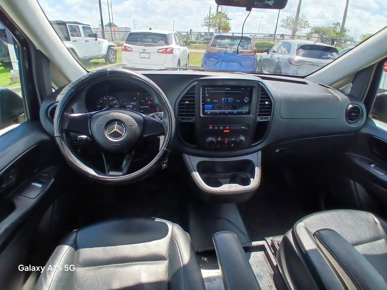 Used 2017 Mercedes-Benz Metris Passenger image 25