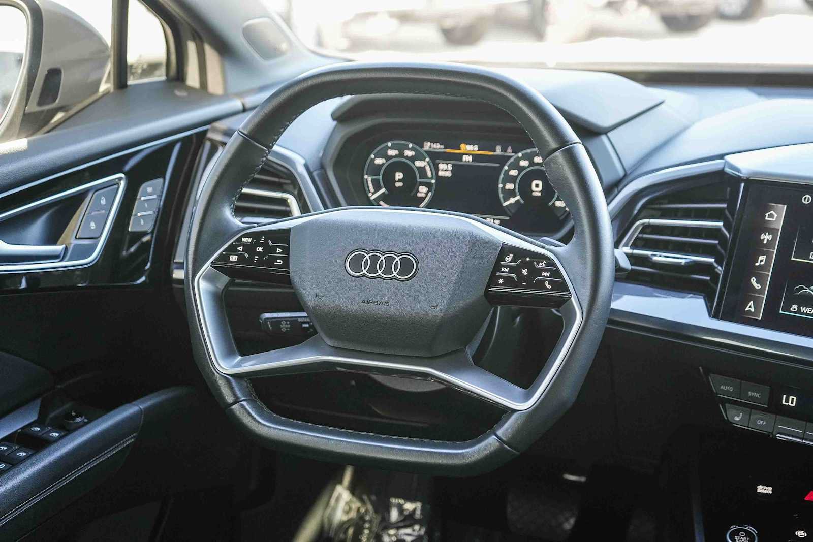 Used 2023 Audi Q4 e-tron Premium Plus w/ Premium Plus AWD/4WD image 20