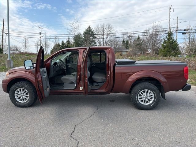 Used 2017 Nissan Frontier SV image 14