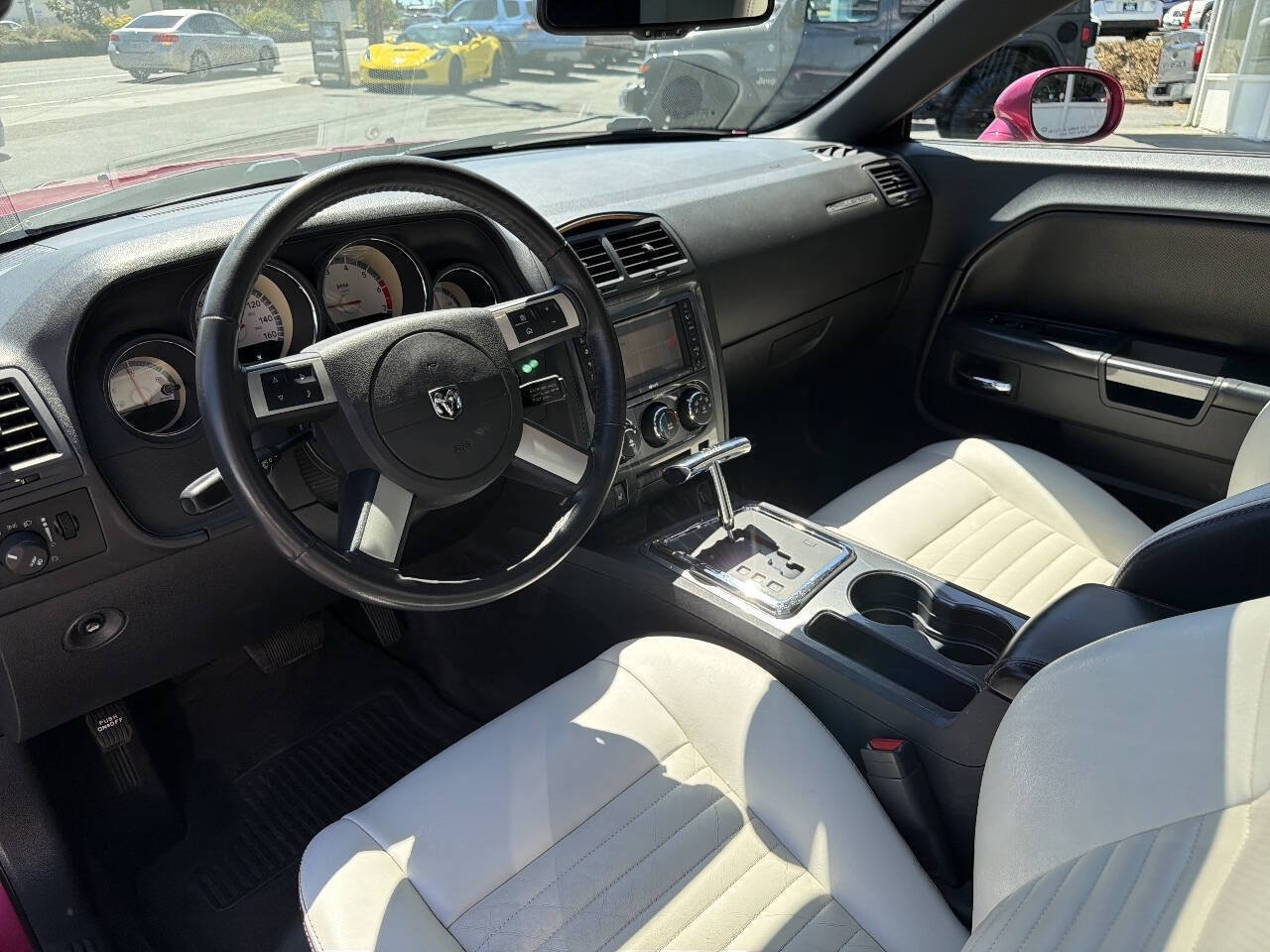 Used 2010 Dodge Challenger R/T RWD image 27