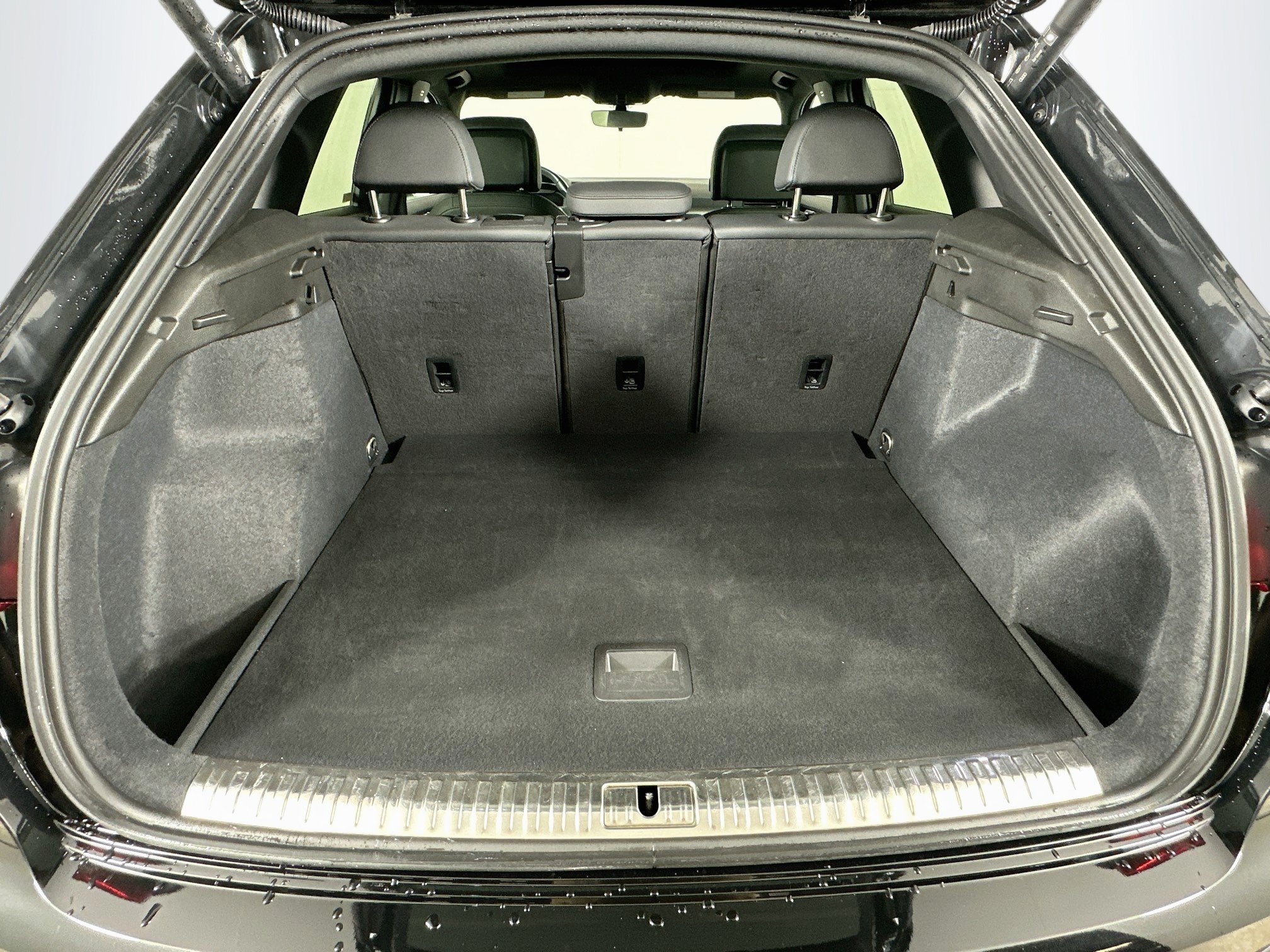 Used 2025 Audi Q3 2.0T Premium AWD/4WD image 29