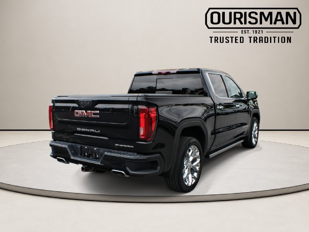 Used 2023 GMC Sierra 1500 Denali w/ Technology Package AWD/4WD image 8