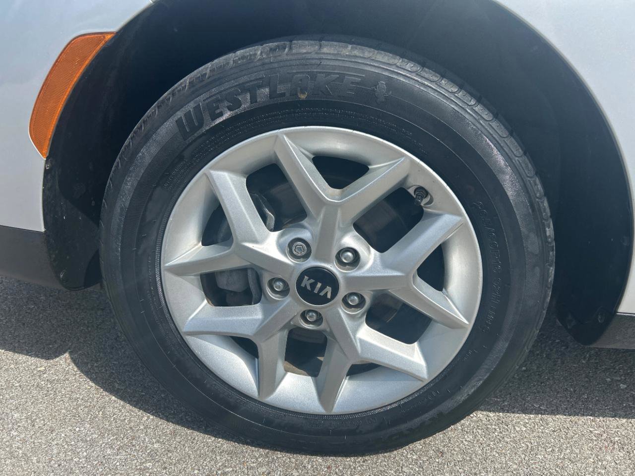 Used 2020 Kia Soul S image 11