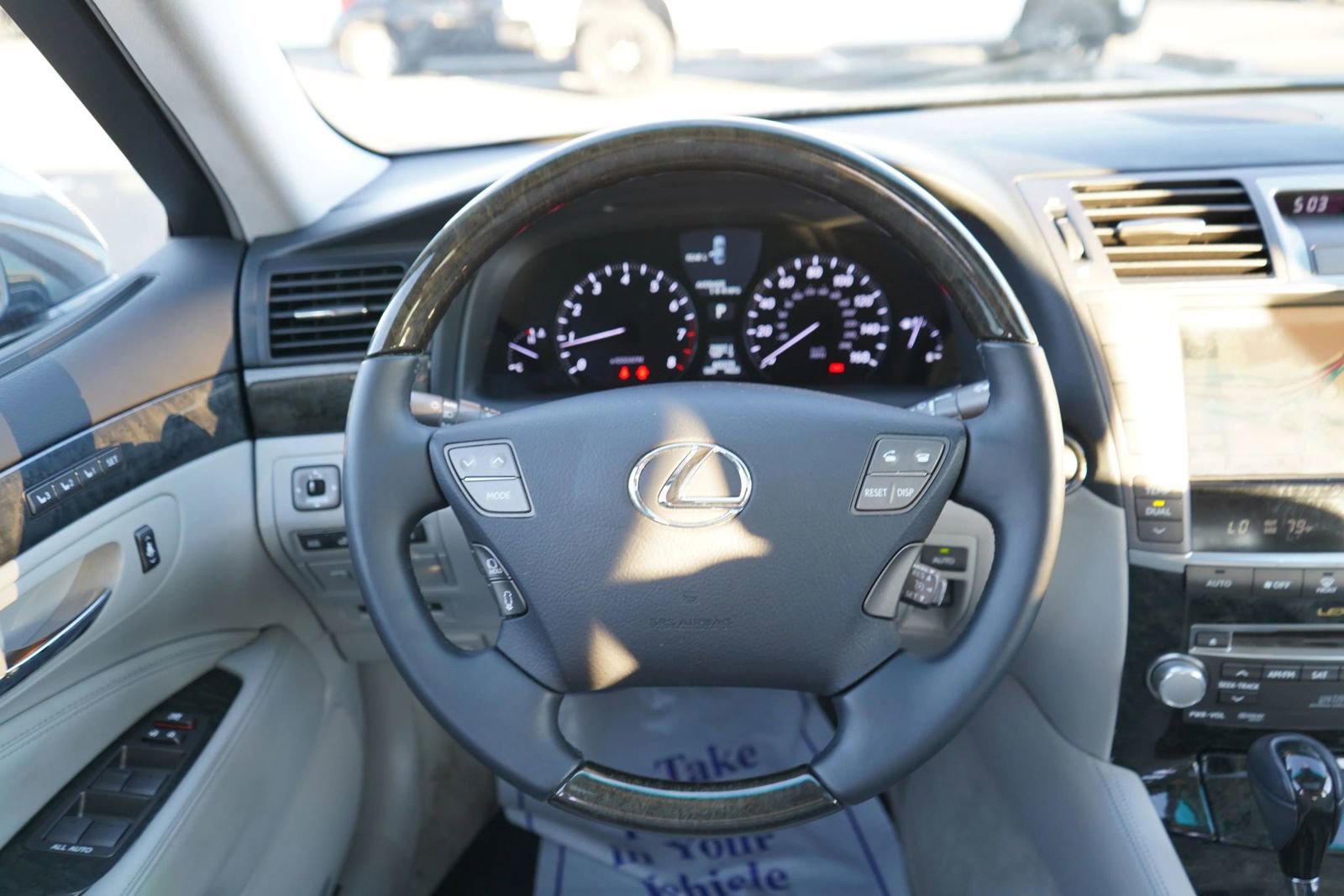 Used 2012 Lexus LS 460 image 19