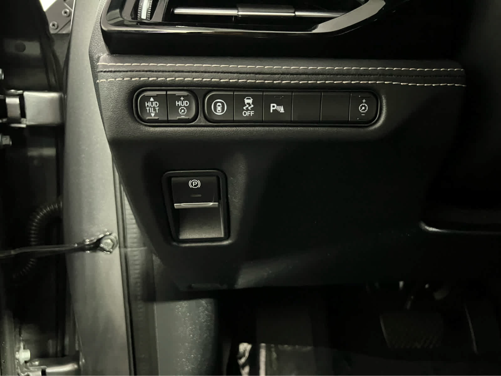 Certified 2023 Acura MDX SH-AWD w/ Advance Package image 21