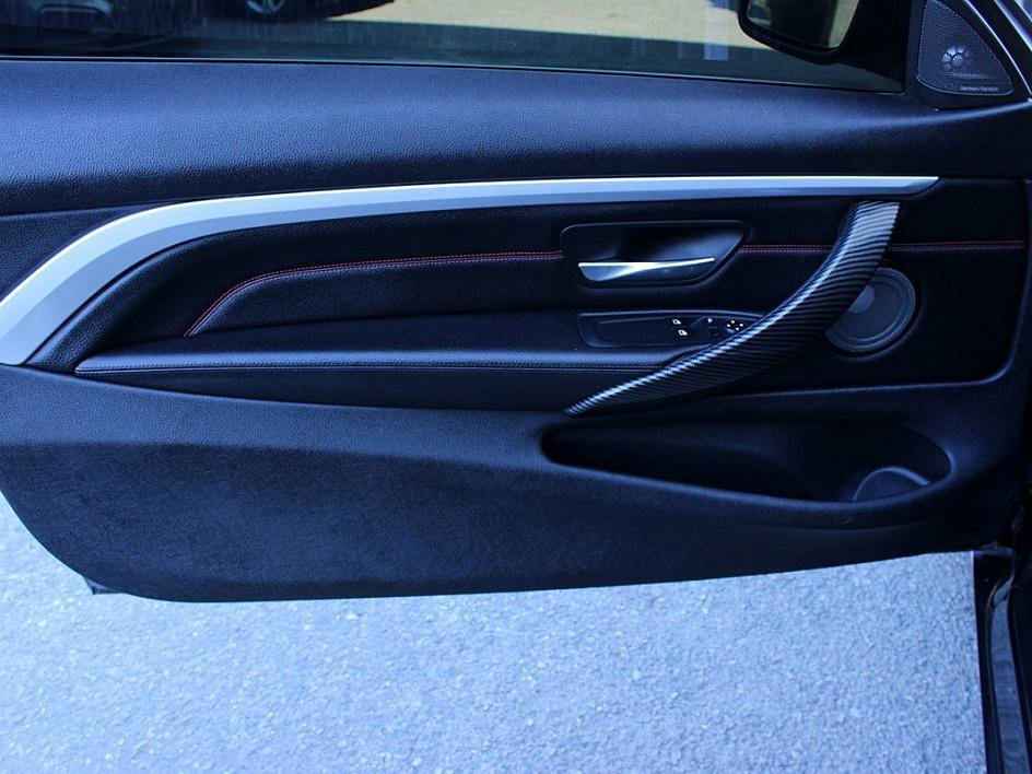 Used 2017 BMW 440i Coupe image 8