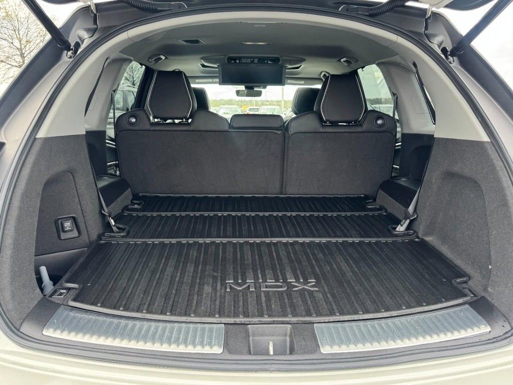 Used 2017 Acura MDX FWD w/ Advance & Entertainment image 6