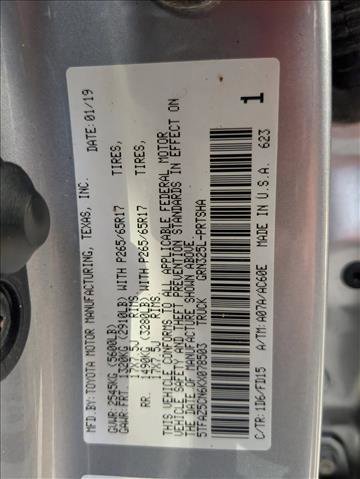 Used 2019 Toyota Tacoma TRD Sport image 24