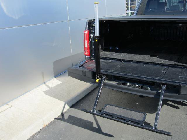 Certified 2022 Ford F150 XLT w/ Equipment Group 302A High image 2