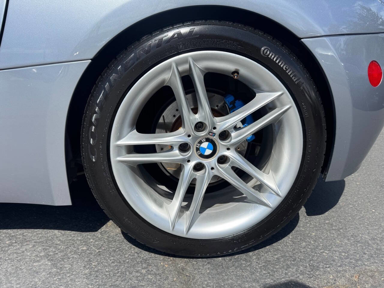 Used 2006 BMW Z4 3.0i RWD image 17