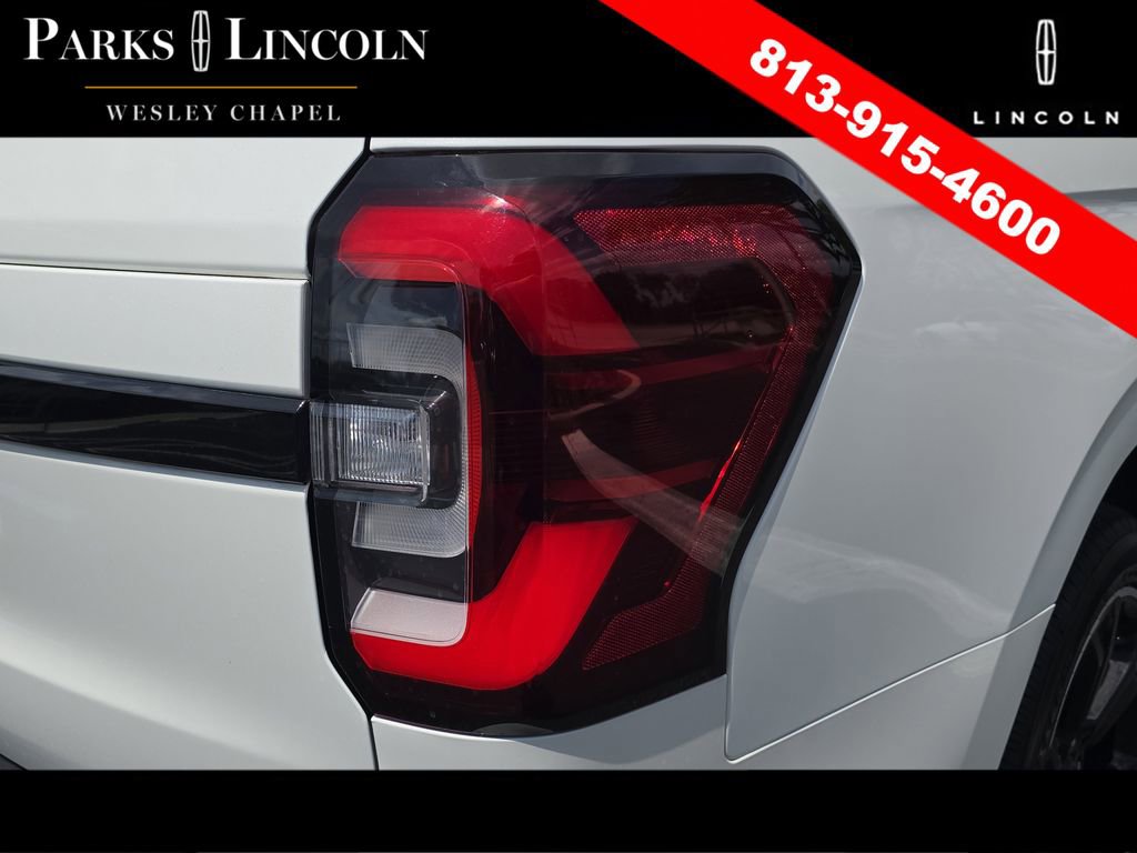 Used 2023 Ford Expedition Limited RWD image 7